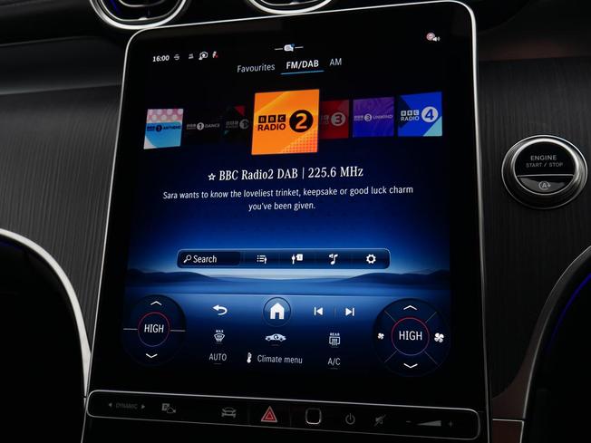 MERCEDES-BENZ Glc Photo 21