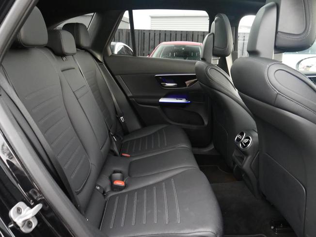 MERCEDES-BENZ Glc Photo 8