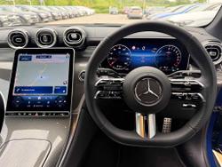 MERCEDES-BENZ GLC Photo 4