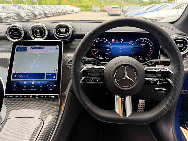 MERCEDES-BENZ GLC Photo 4