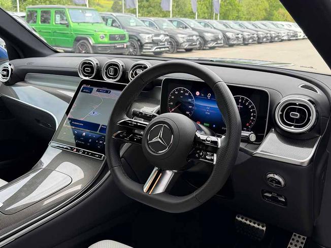 MERCEDES-BENZ GLC Photo 46