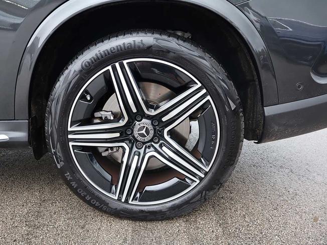 MERCEDES-BENZ Glc Photo 16