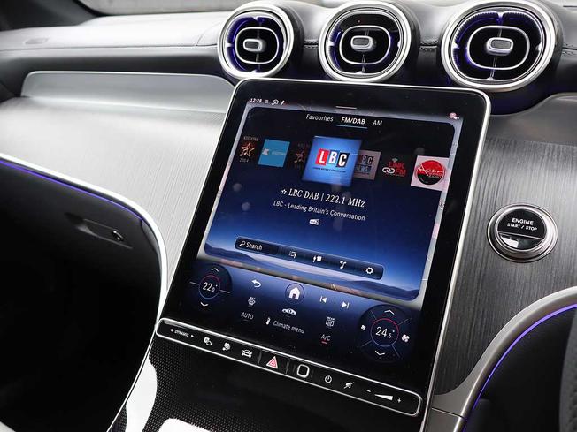 MERCEDES-BENZ Glc Photo 44
