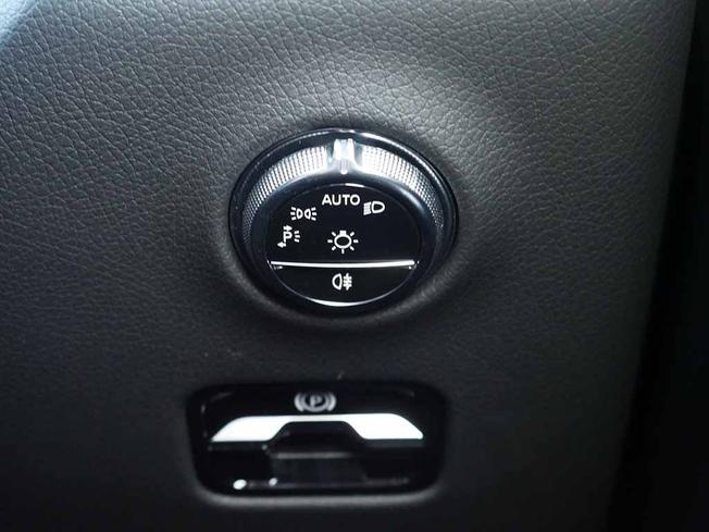 MERCEDES-BENZ Glc Photo 15