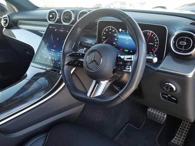 MERCEDES-BENZ Glc Photo 36