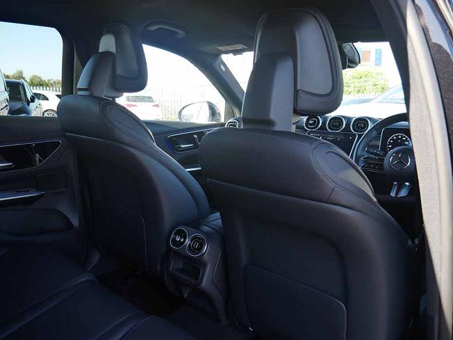 MERCEDES-BENZ Glc Photo 38