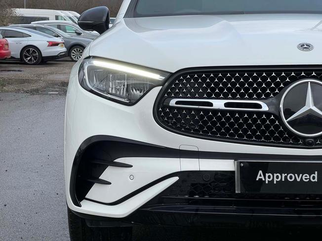 MERCEDES-BENZ Glc Photo 17
