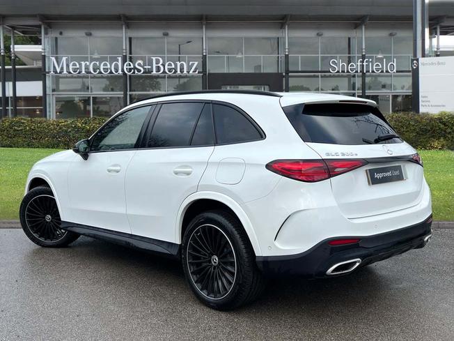 MERCEDES-BENZ Glc Photo 2