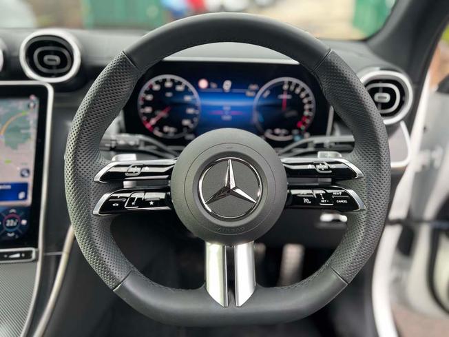 MERCEDES-BENZ Glc Photo 26