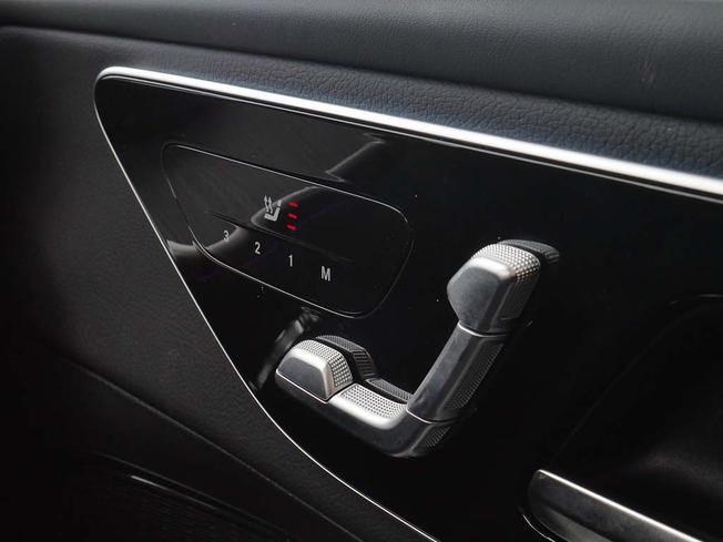 MERCEDES-BENZ Glc Photo 17