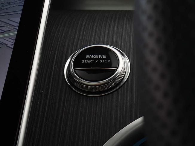 MERCEDES-BENZ Glc Photo 19