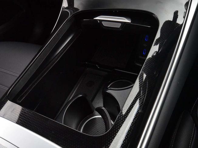 MERCEDES-BENZ Glc Photo 20