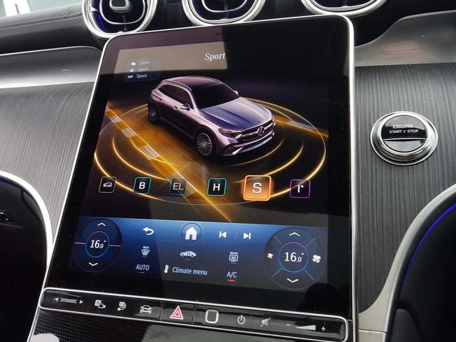 MERCEDES-BENZ Glc Photo 33