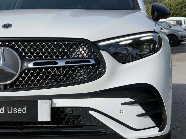 MERCEDES-BENZ Glc Photo 19