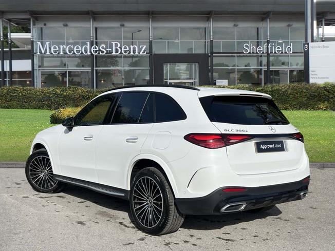 MERCEDES-BENZ Glc Photo 2
