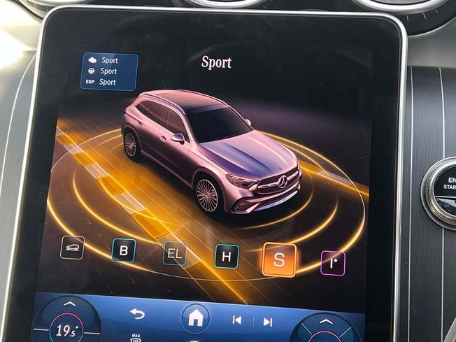 MERCEDES-BENZ Glc Photo 38