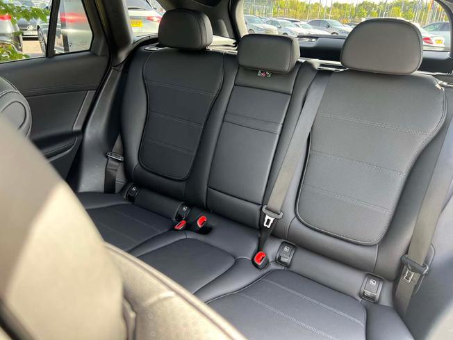 MERCEDES-BENZ Glc Photo 8