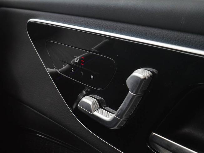 MERCEDES-BENZ Glc Photo 17