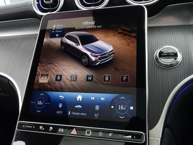 MERCEDES-BENZ Glc Photo 28