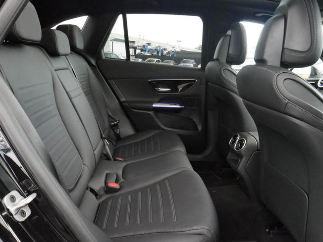 MERCEDES-BENZ Glc Photo 39