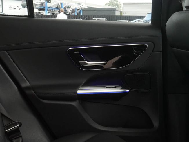 MERCEDES-BENZ Glc Photo 42