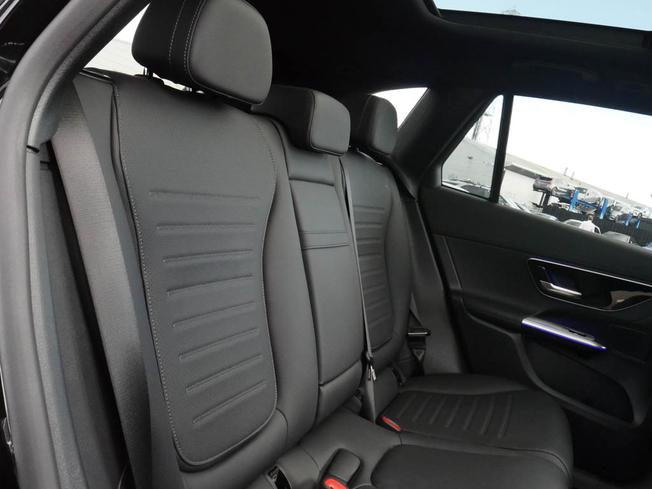 MERCEDES-BENZ Glc Photo 43