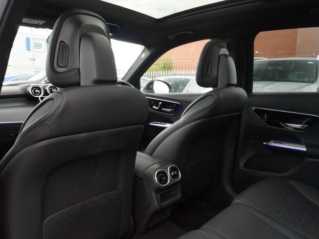 MERCEDES-BENZ Glc Photo 44