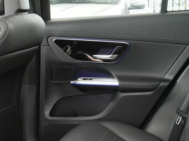 MERCEDES-BENZ Glc Photo 45