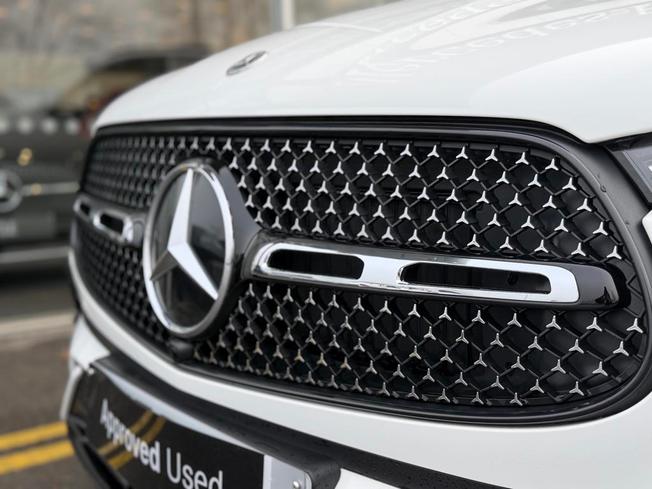 Mercedes-Benz GLC Photo 13