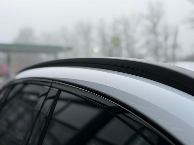 Mercedes-Benz GLC Photo 16