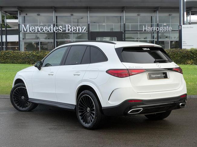 Mercedes-Benz GLC Photo 2