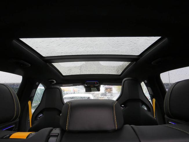 MERCEDES-BENZ GLC Photo 20