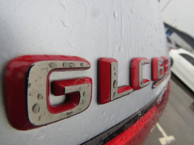 MERCEDES-BENZ GLC Photo 22