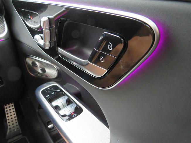 MERCEDES-BENZ GLC Photo 38
