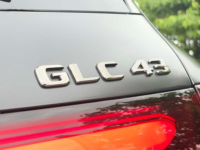 MERCEDES-BENZ Glc Photo 20