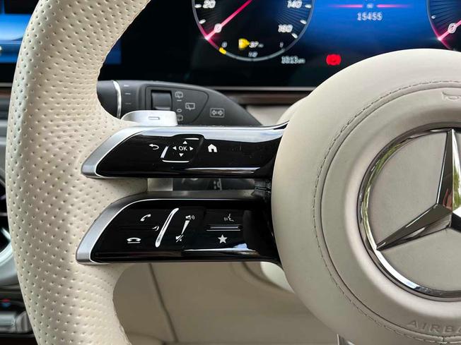 MERCEDES-BENZ G Class Photo 19