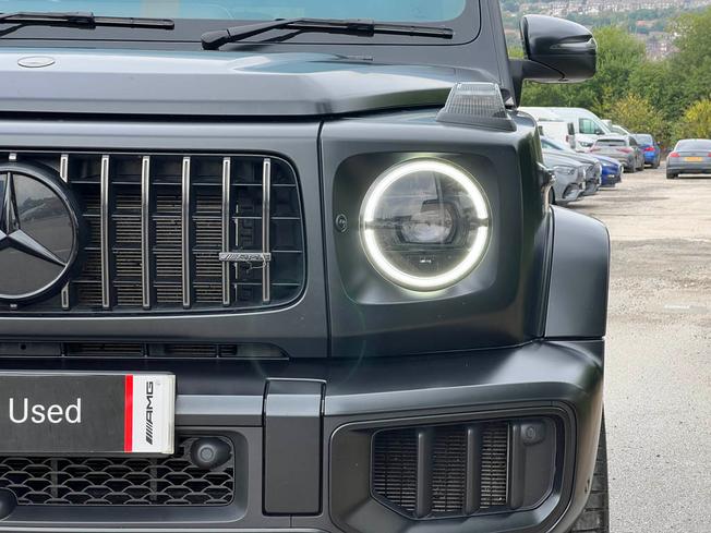 MERCEDES-BENZ G Class Photo 18