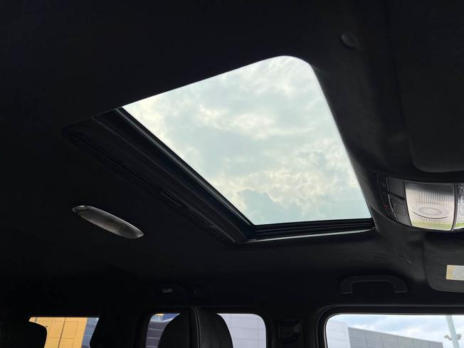 MERCEDES-BENZ G Class Photo 42
