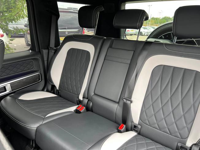 MERCEDES-BENZ G Class Photo 8