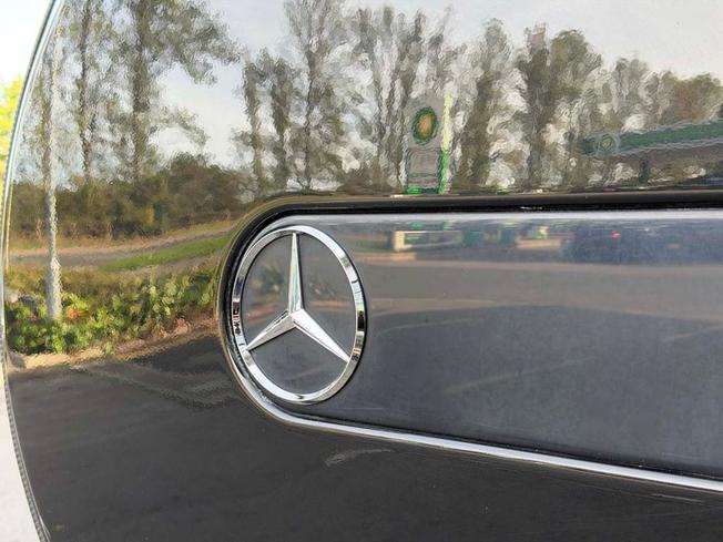 MERCEDES-BENZ G Class Photo 18