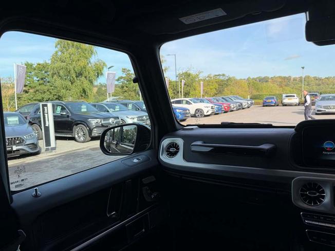 MERCEDES-BENZ G Class Photo 44