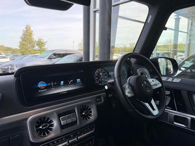 MERCEDES-BENZ G Class Photo 45