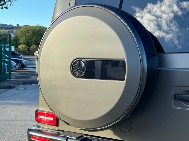 MERCEDES-BENZ G Class Photo 21