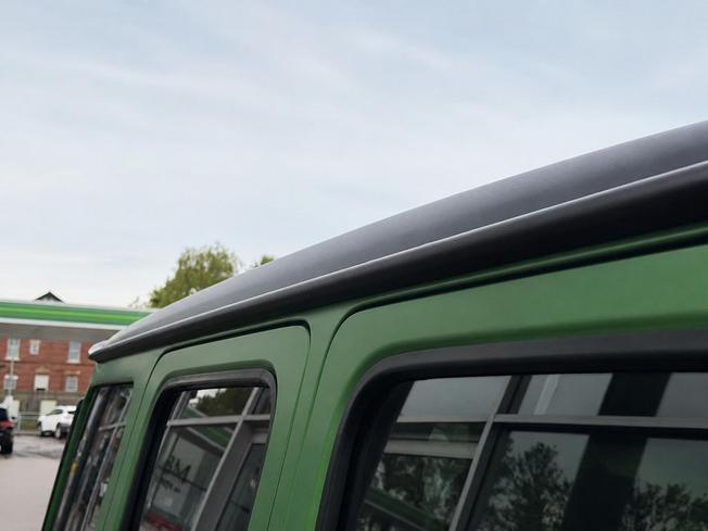 MERCEDES-BENZ G Class Photo 10