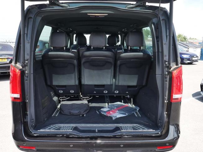 MERCEDES-BENZ Eqv Photo 43
