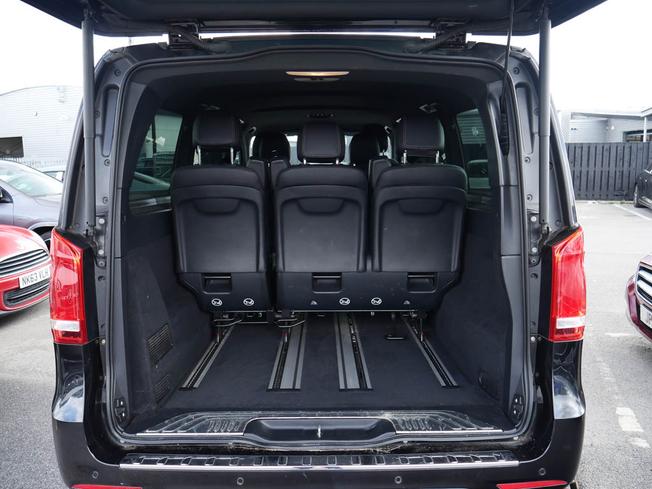 MERCEDES-BENZ Eqv Photo 7