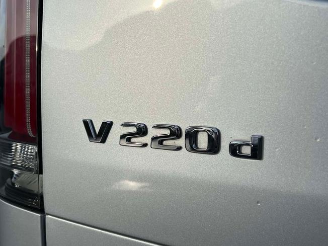 MERCEDES-BENZ V Class Photo 17