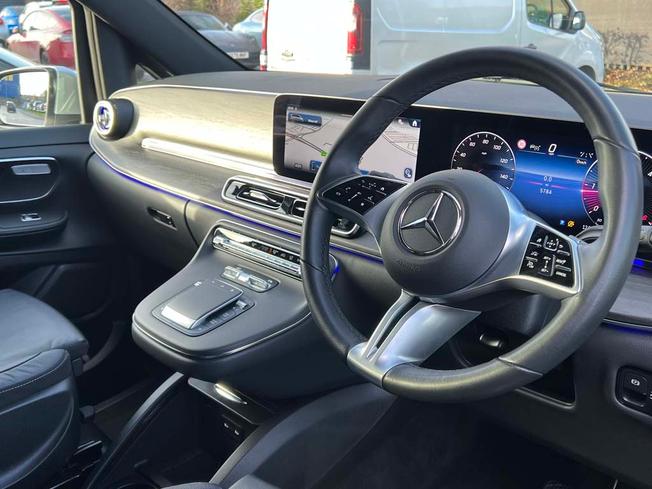 MERCEDES-BENZ V Class Photo 22