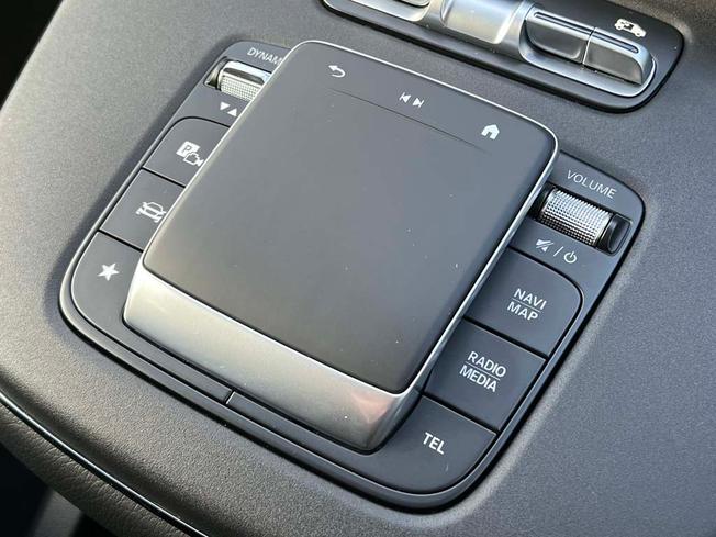 MERCEDES-BENZ V Class Photo 31