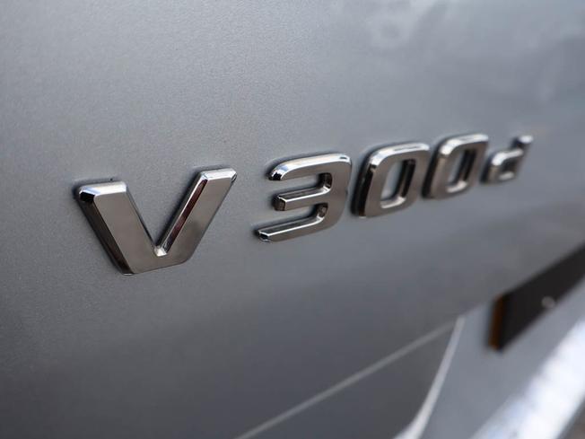 MERCEDES-BENZ V Class Photo 20